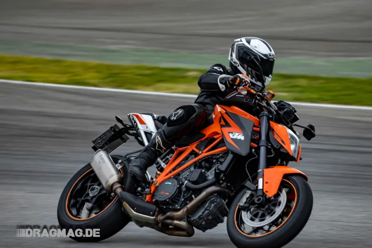 Touristenfahrten Hockenheimring 04.10.2020 – Foto 188
