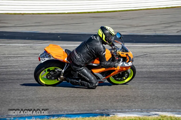 Touristenfahrten Hockenheimring 04.10.2020 – Foto 422