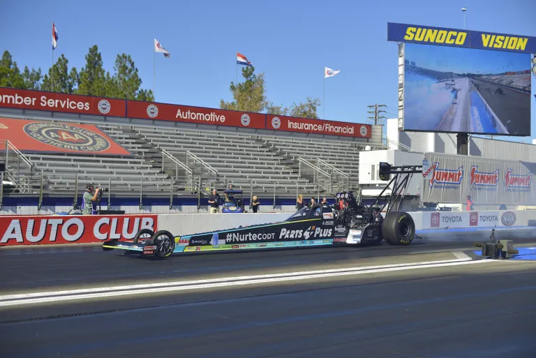 NHRA Auto Club Finals Pomona 2021 – Foto 2