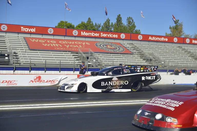 NHRA Auto Club Finals Pomona 2021 – Foto 63