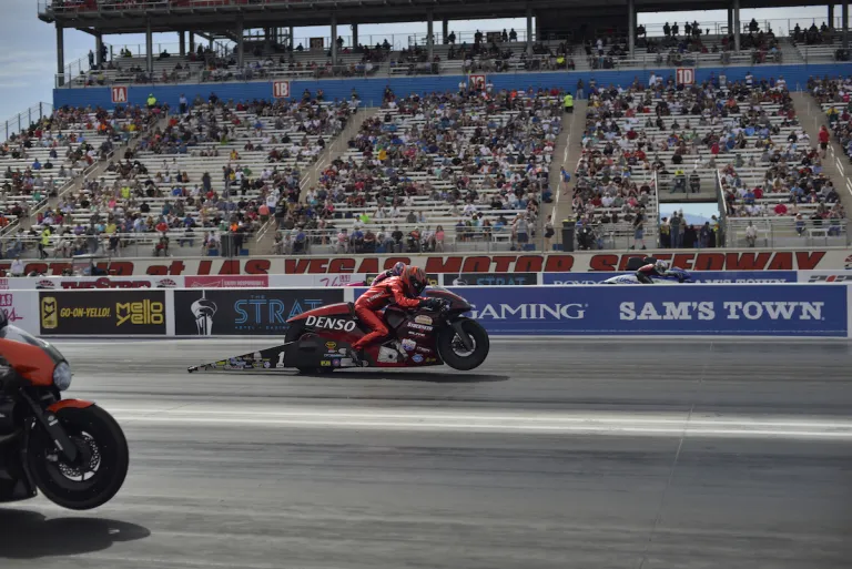 NHRA Four-Wide Nationals Las Vegas 2019 – Foto 73