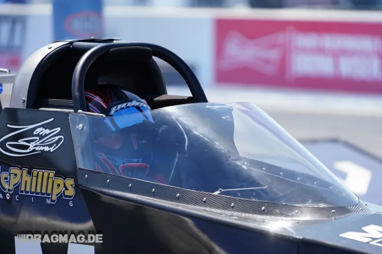 NHRA Four-Wide Nationals Las Vegas 2023 – Foto 65